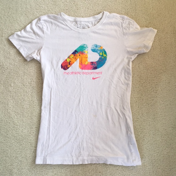 ‼️3 for $20! Nike T-Shirt Athletic Dept - Picture 1 of 1